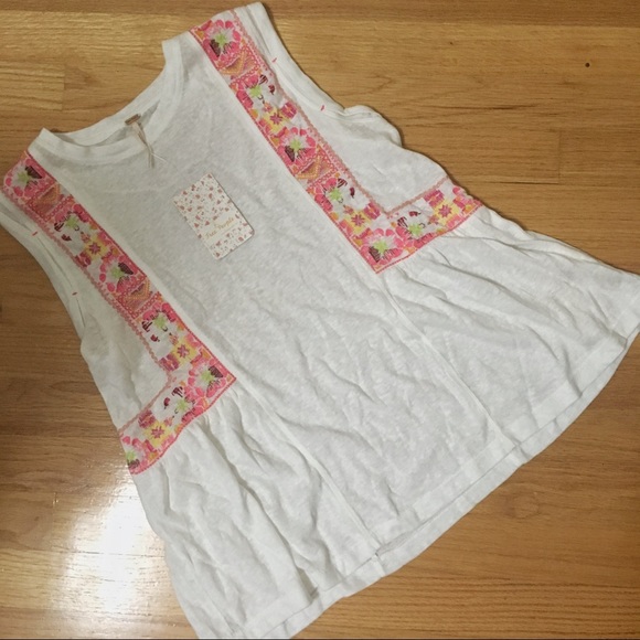 🎉HP✨New Free People Embroidered Tank Top pullover - Picture 2 of 8